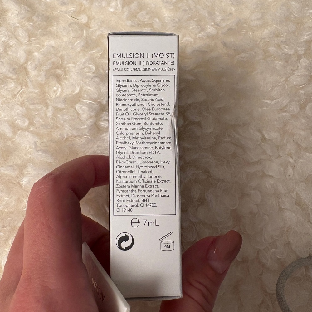 NIB Sensai Double Moisturizing Sample Set - Picture 4 of 4